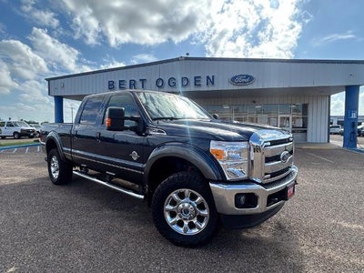 2016 Ford F-350 Super Duty 4X4 Lariat 4DR Crew Cab 6.8 FT. SB SRW Pickup