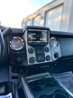 2016 F-350 Super Duty Thumbnail 17