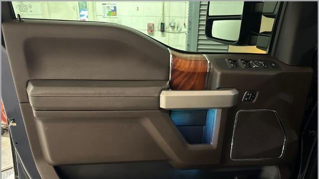 2017 Ford F-350 Super Duty XLT