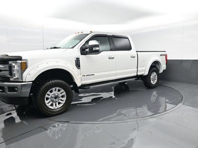 2019 Ford F-350 Super Duty 4X4 XLT 4DR Crew Cab 6.8 FT. SB SRW Pickup