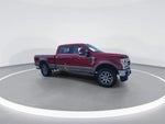2022 F-350 Super Duty Thumbnail 2