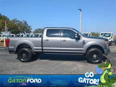 2022 Ford F-350 Super Duty 4X4 Lariat 4DR Crew Cab 8 FT. LB SRW Pickup
