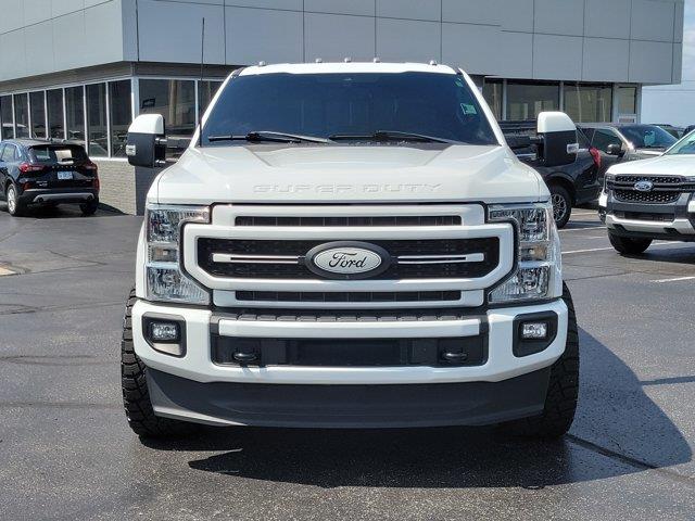 2022 Ford F-350 Super Duty Lariat — photo 1 of 12