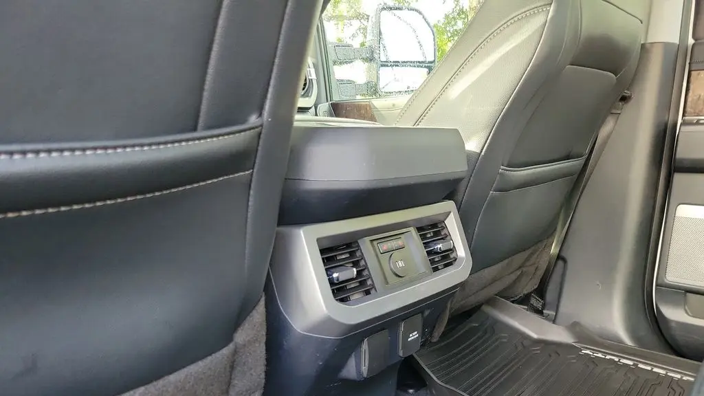 2023 Ford F-350 Super Duty King Ranch