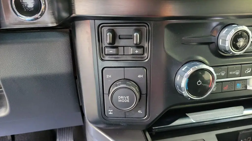 2023 Ford F-350 Super Duty King Ranch