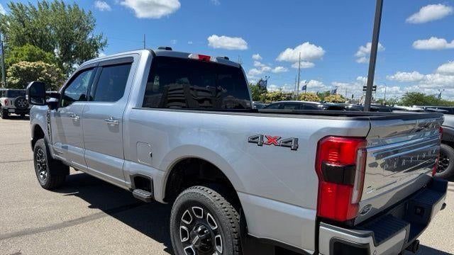 2023 Ford F-350 Super Duty XLT