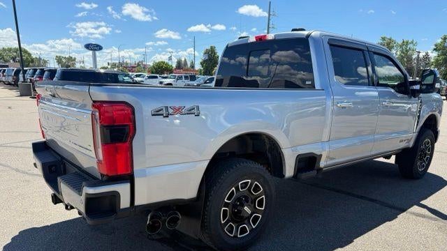 2023 Ford F-350 Super Duty XLT