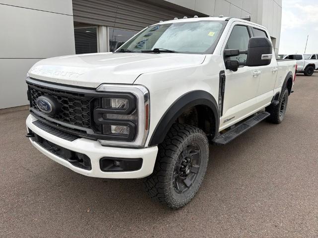 2024 Ford F-350 Super Duty Lariat — photo 1 of 12