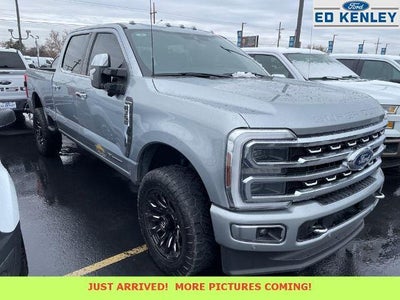2024 Ford F-350 Super Duty 4X4 Platinum 4DR Crew Cab 6.8 FT. SB SRW Pickup