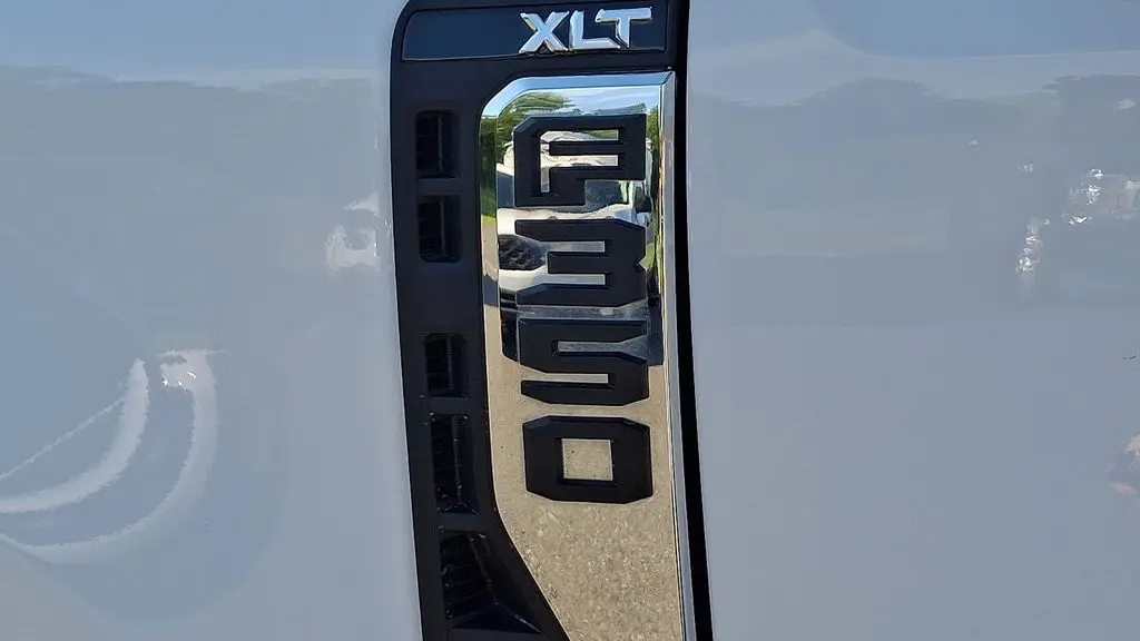 2024 Ford F-350 Super Duty XL