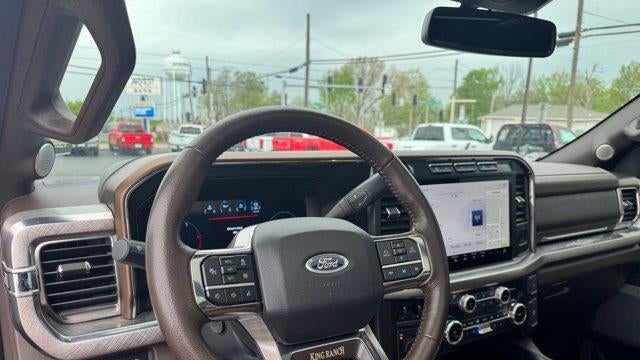 2024 Ford F-350 Super Duty Platinum
