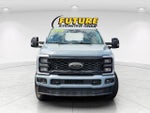 2025 F-350 Super Duty Thumbnail 6