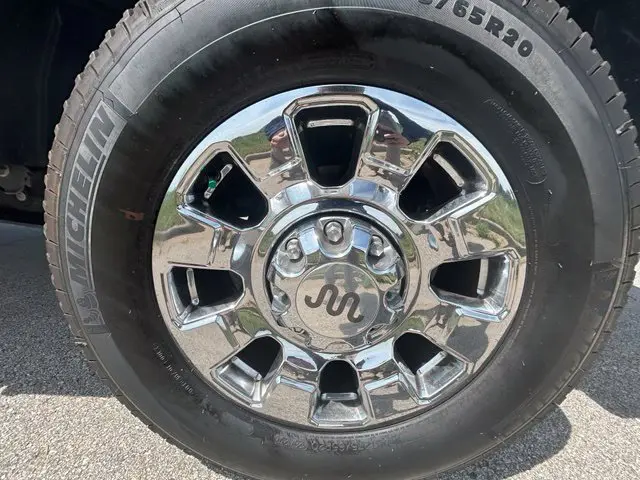 2025 Ford F-350 - $79,999