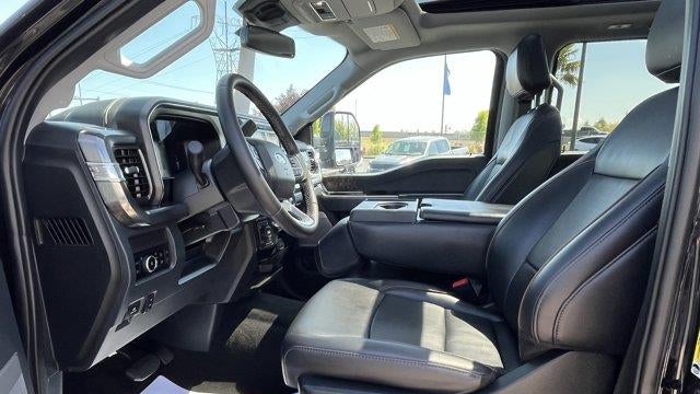 2025 Ford F-350 Super Duty King Ranch