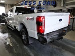 2025 F-350 Super Duty Thumbnail 3