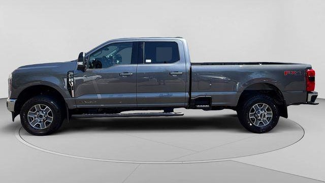 2025 Ford F-350 Super Duty King Ranch