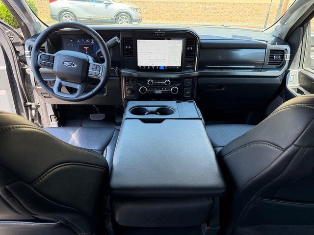 2025 Ford F-350 - $71,958