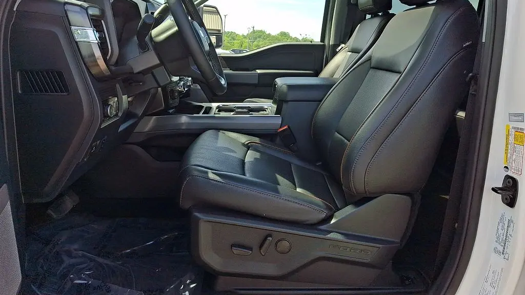 2025 Ford F-350 Super Duty King Ranch