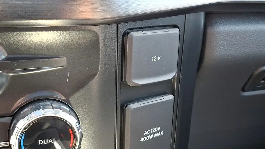 2025 Ford F-350 Super Duty King Ranch