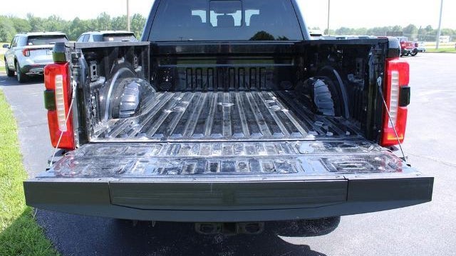 2025 Ford F-350 Super Duty XLT