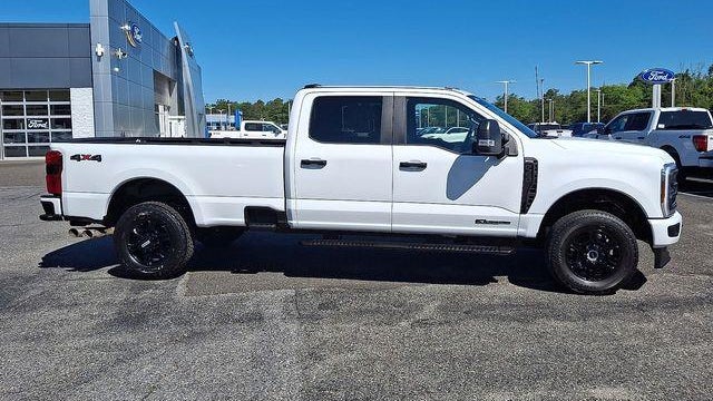 2025 Ford F-350 Super Duty King Ranch