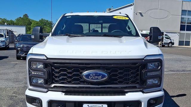 2025 Ford F-350 Super Duty King Ranch