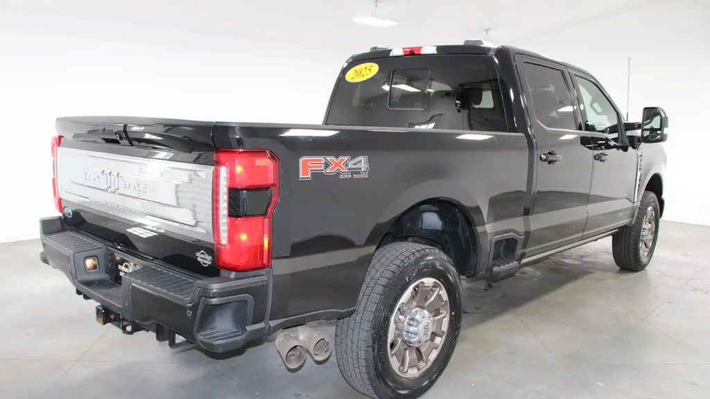 2025 Ford F-350 Super Duty King Ranch