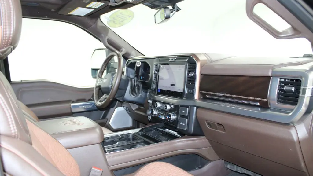 2025 Ford F-350 Super Duty King Ranch