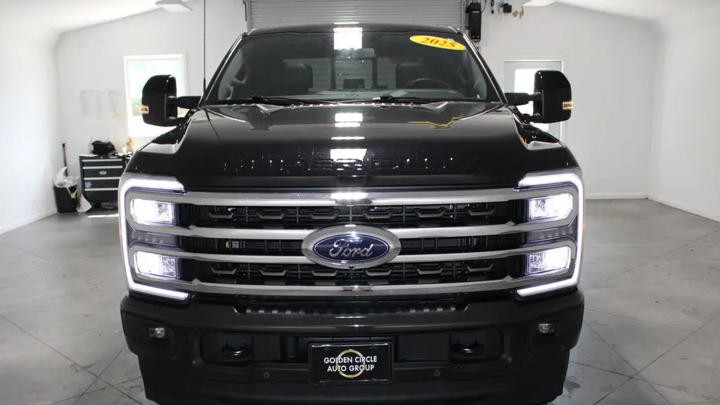 2025 Ford F-350 Super Duty King Ranch