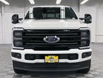2025 F-350 Super Duty Thumbnail 4