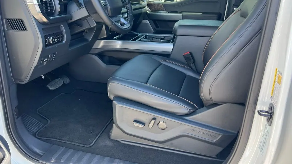 2026 Ford F-350 Super Duty King Ranch