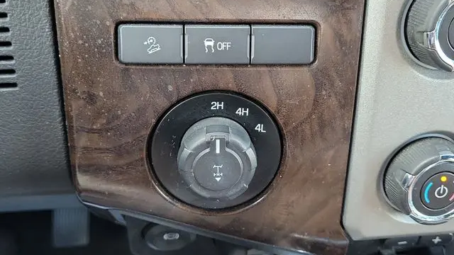 2016 Ford F-350 Super Duty Platinum