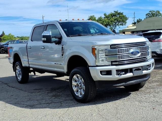 2017 Ford F-350 - $43,998