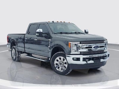 2019 Ford F-350 Super Duty 4X4 XLT 4DR Crew Cab 6.8 FT. SB SRW Pickup