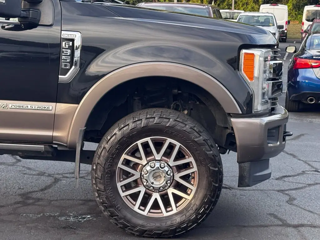2019 Ford F-350 - $51,000