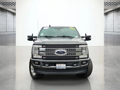 2019 Ford F-350 Super Duty 4X4 Platinum 4DR Crew Cab 8 FT. LB SRW Pickup