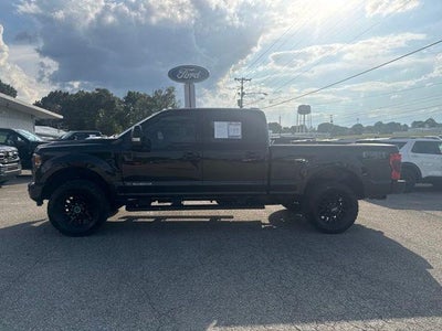 2020 Ford F-350 Super Duty 4X4 Lariat 4DR Crew Cab 6.8 FT. SB SRW Pickup
