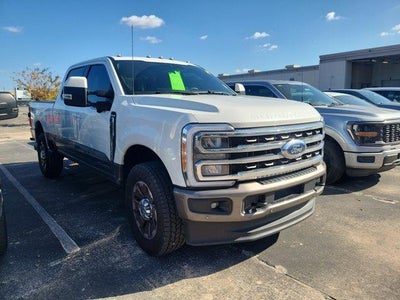 2023 Ford F-350 Super Duty 4X4 King Ranch 4DR Crew Cab 6.8 FT. SB SRW Pickup