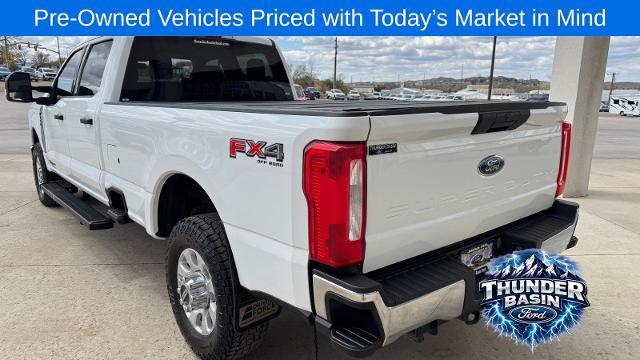 2023 Ford F-350 Super Duty Platinum