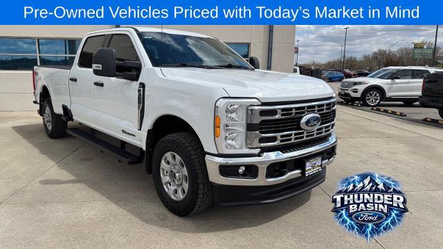 2023 Ford F-350 Super Duty Platinum