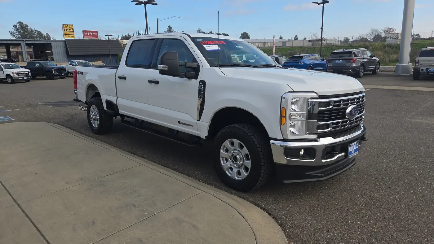 2024 Ford F-350 Super Duty XLT