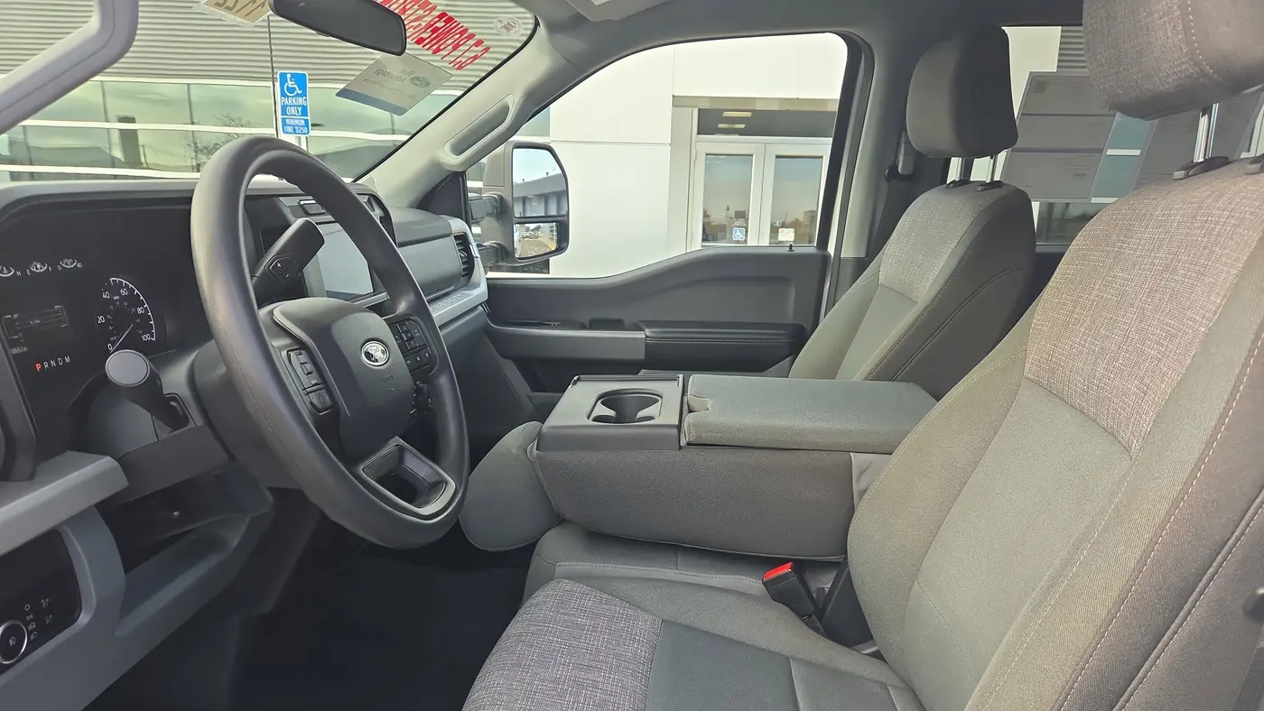 2024 Ford F-350 Super Duty XLT