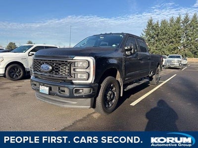 2024 Ford F-350 Super Duty 4X4 Lariat 4DR Crew Cab 8 FT. LB SRW Pickup