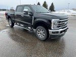 2025 F-350 Super Duty Thumbnail 3