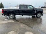 2025 F-350 Super Duty Thumbnail 4