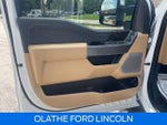2025 F-350 Super Duty Thumbnail 14