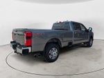 2025 F-350 Super Duty Thumbnail 5