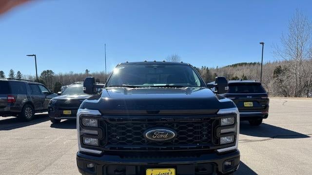 2025 Ford F-350 Super Duty King Ranch