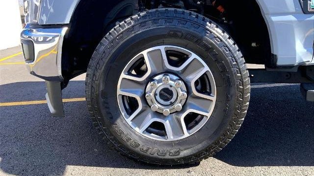 2025 Ford F-350 Super Duty Platinum