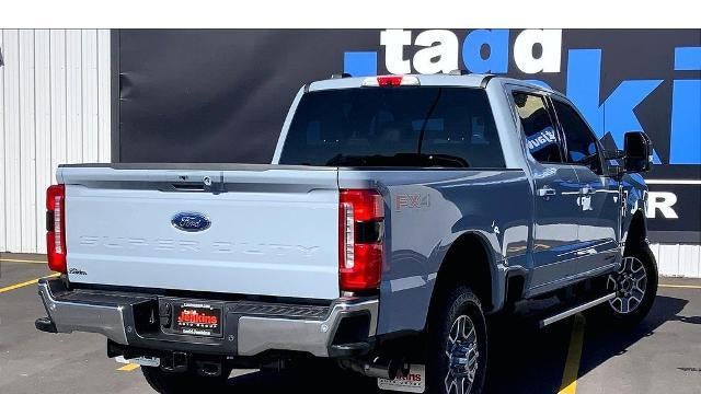 2025 Ford F-350 Super Duty Platinum